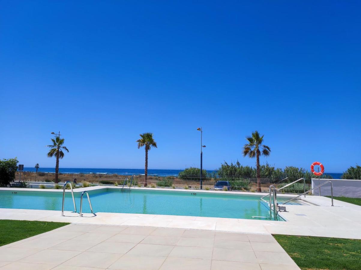 Espectacular Apartamento En Primera Linea De Playa Torrox Exteriér fotografie